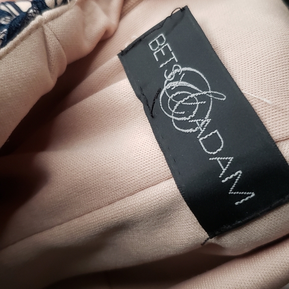 Prom Dress - Picture 3 of 4